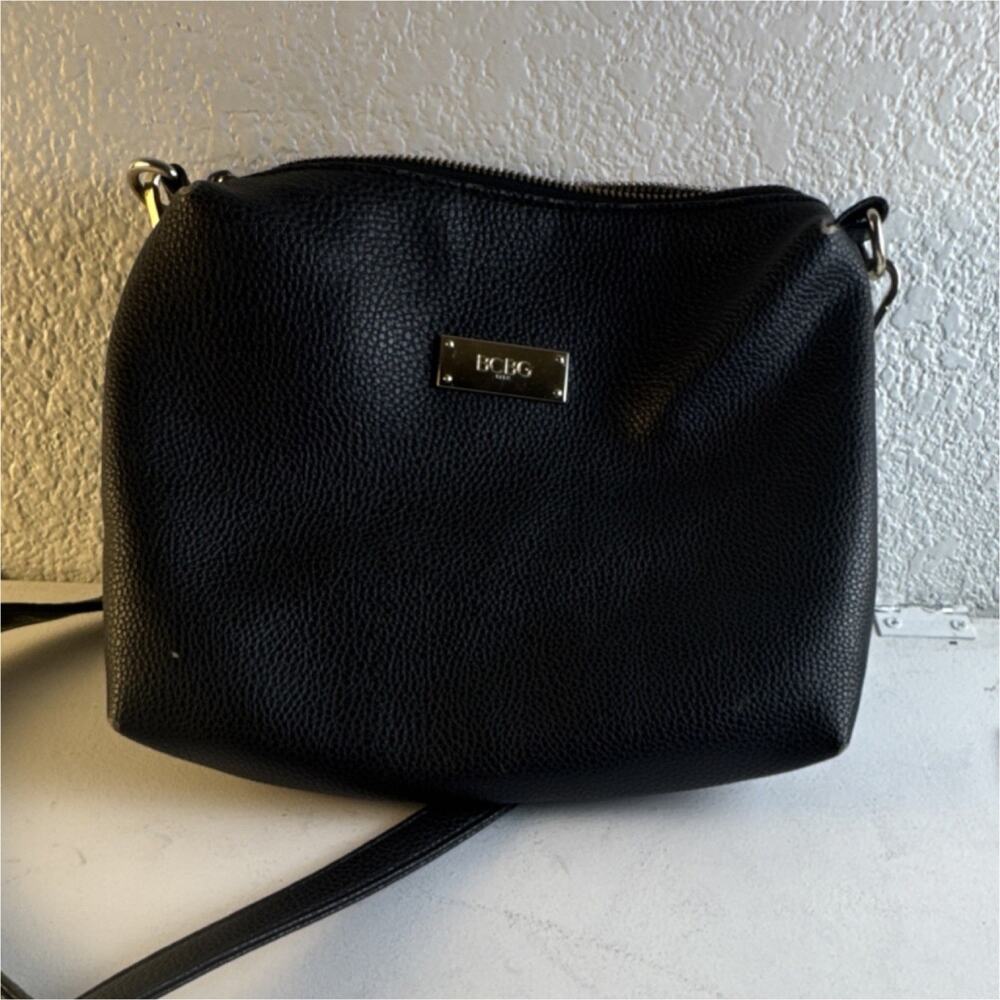 (2001) BCBG Paris Black Shoulder Bag with Adjustable Strap & Gold Hardware